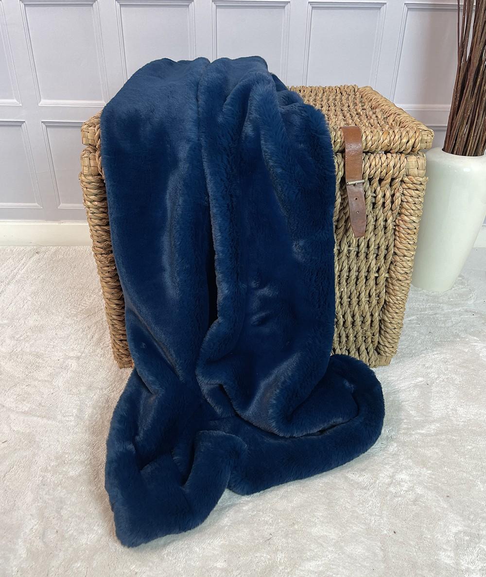 Chelsea Mid Blue faux fur throw