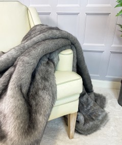 Wombat faux fur throw