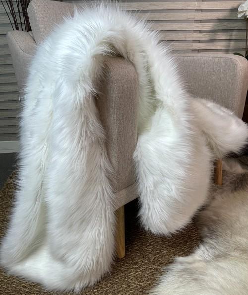 Matterhorn faux fur throw or bedspread