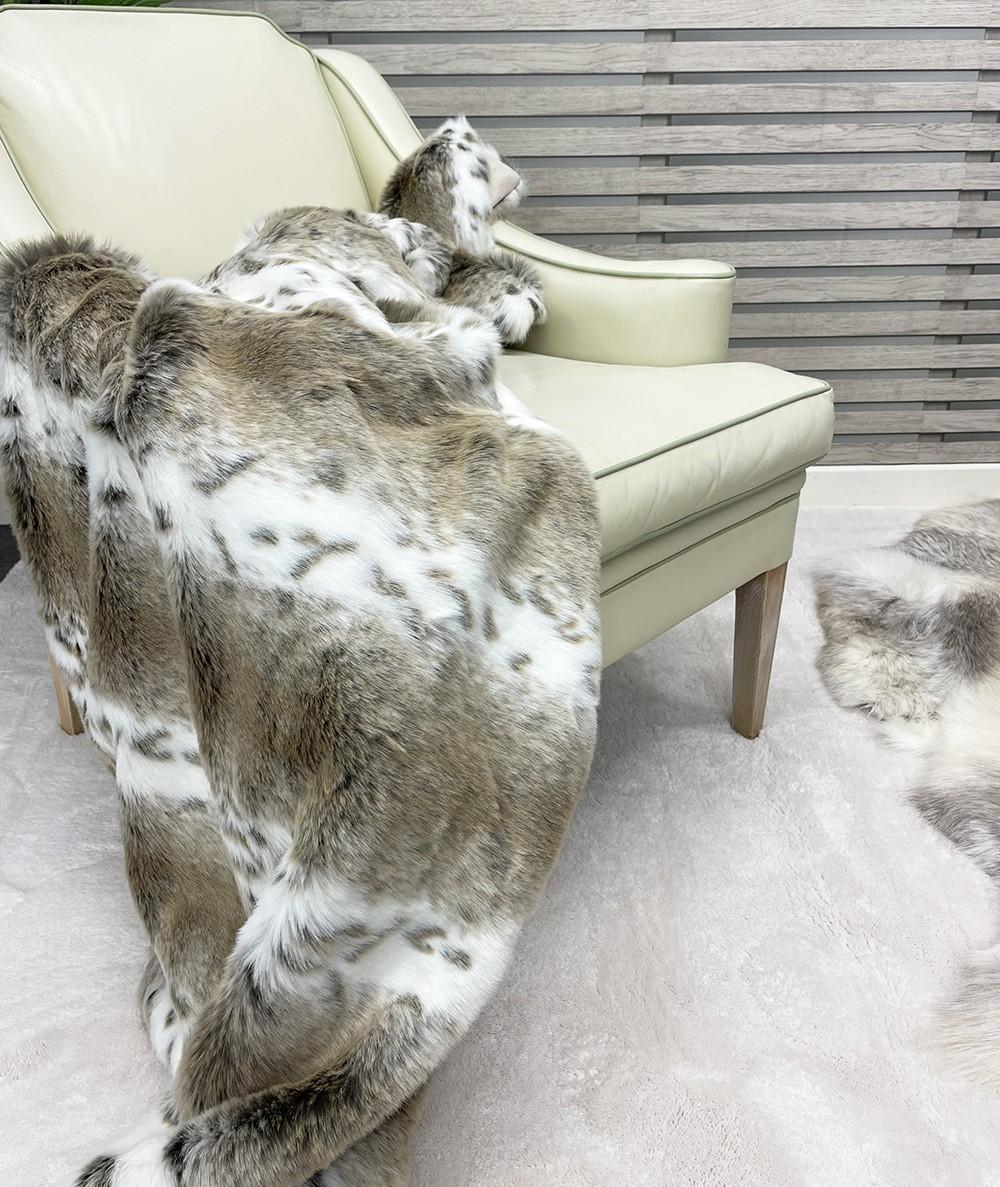 Striped Lynx faux fur throw in white and taupe