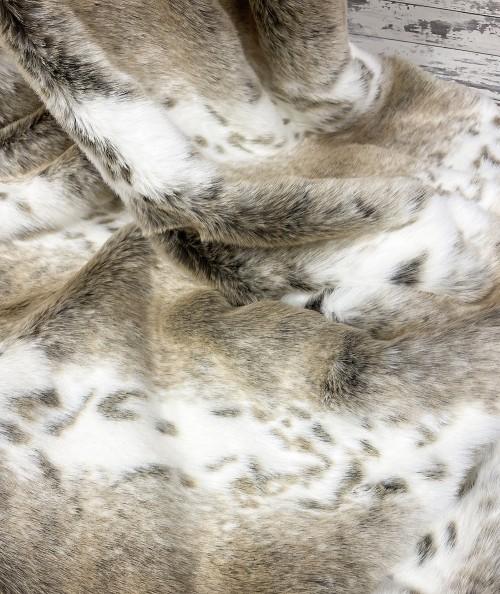 Close up image of Striped Lynx faux fur fabric