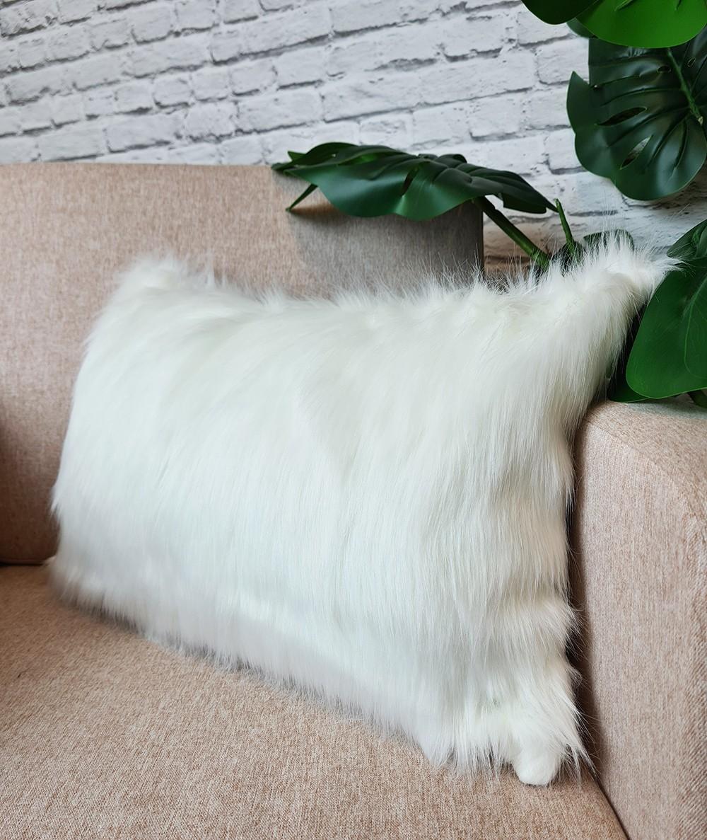 Luxurious off-white rectangular faux fur cushions