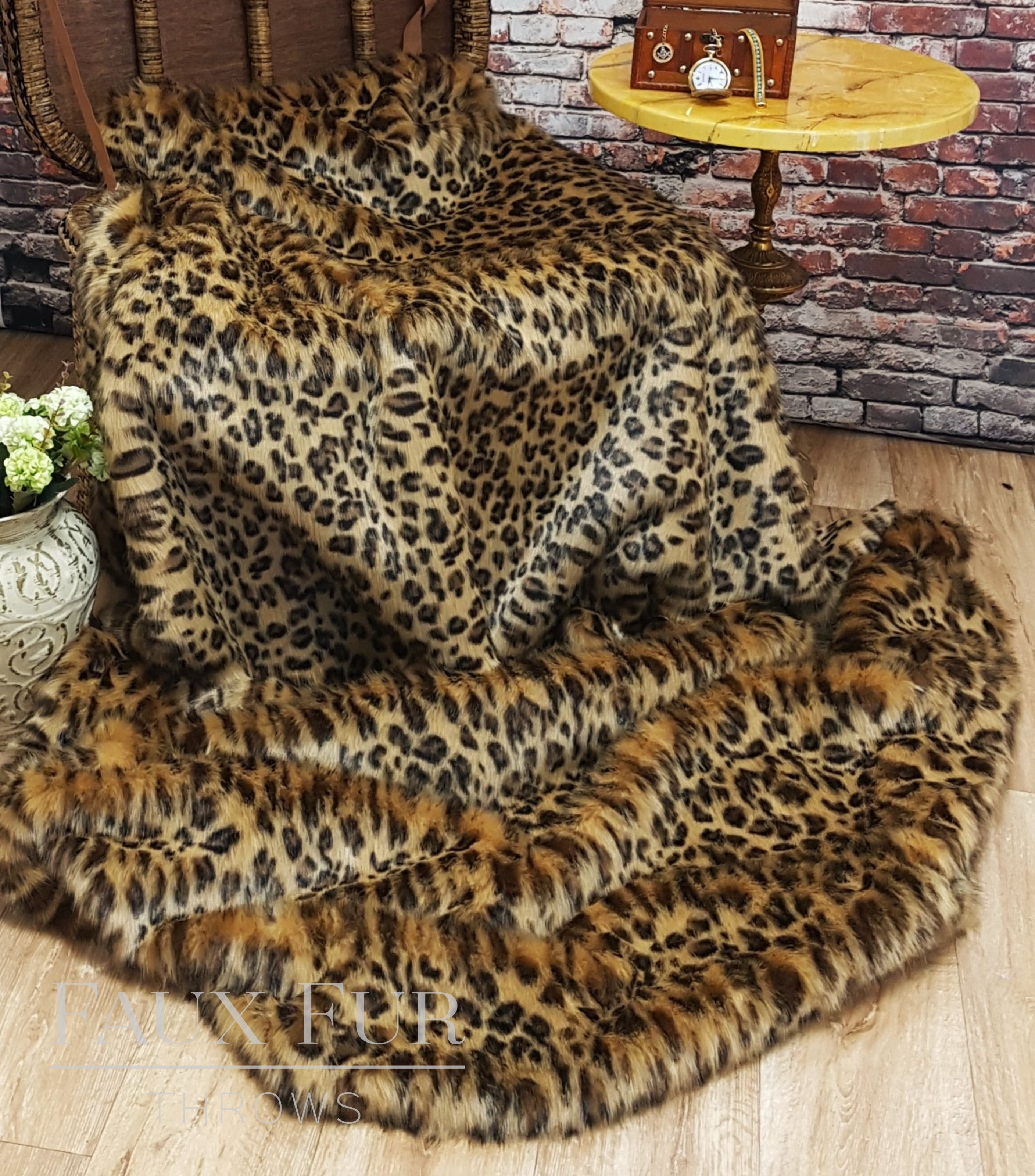 faux fur leopard