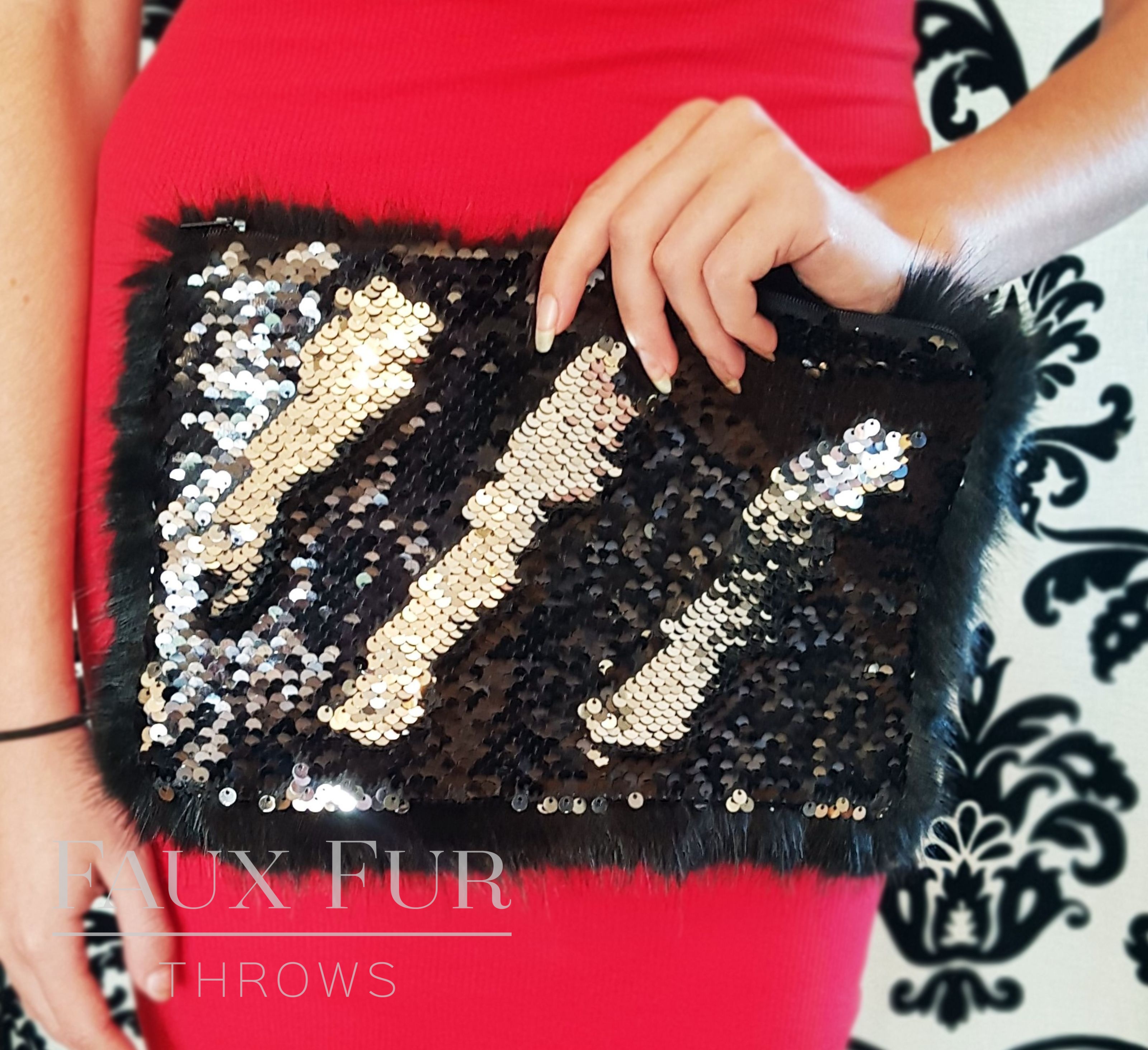 Black sequin hot sale evening bag